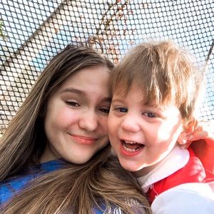 Meet your Posher, Evie